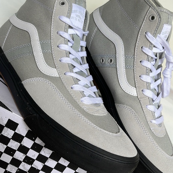 Vans WMNS Crockett High Light Gray/Black
VN0A5JIGBH8 Sneakers - Picture 10 of 16